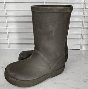 Zara Rain Boots Size 7 Sage Green